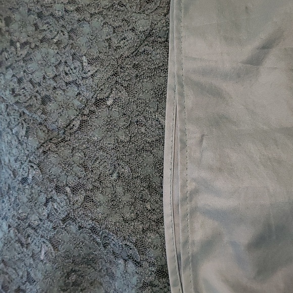 Betsy's Things Vintage Elegant Green Lace Dress, Size Small - Picture 11 of 12